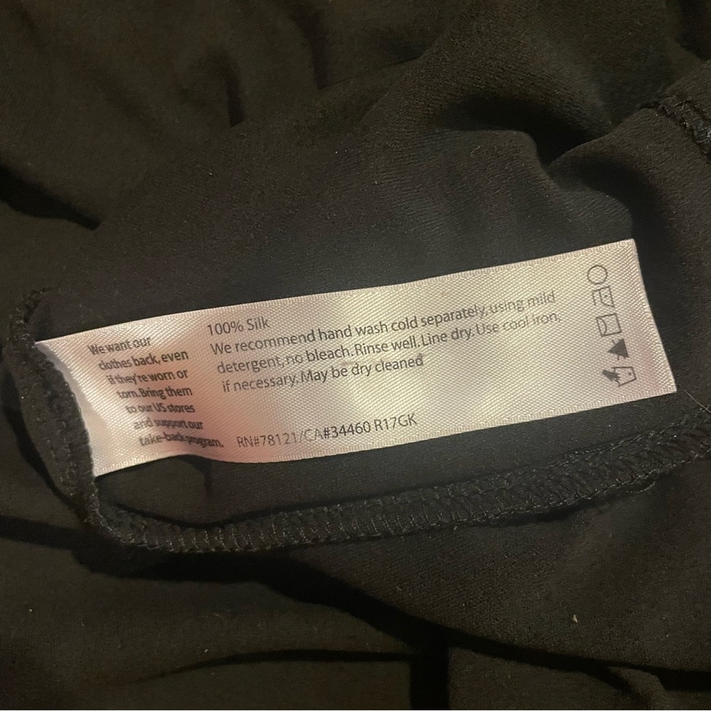 Eileen Fisher Black Silk Top Medium - Picture 6 of 6